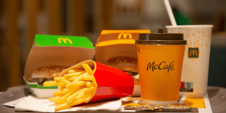 McDonald's UK closing time